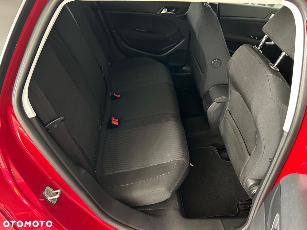 Peugeot 308 1.2 PureTech Active Pack S&S - 26