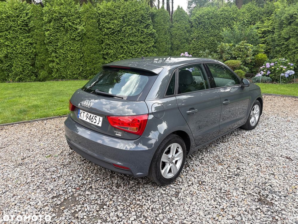 Audi A1 Sportback 1.0 TFSI ultra Design - 8