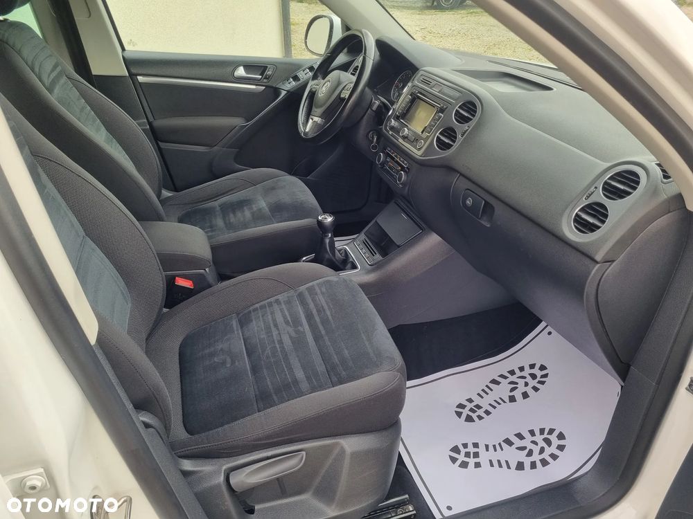 Volkswagen Tiguan - 9