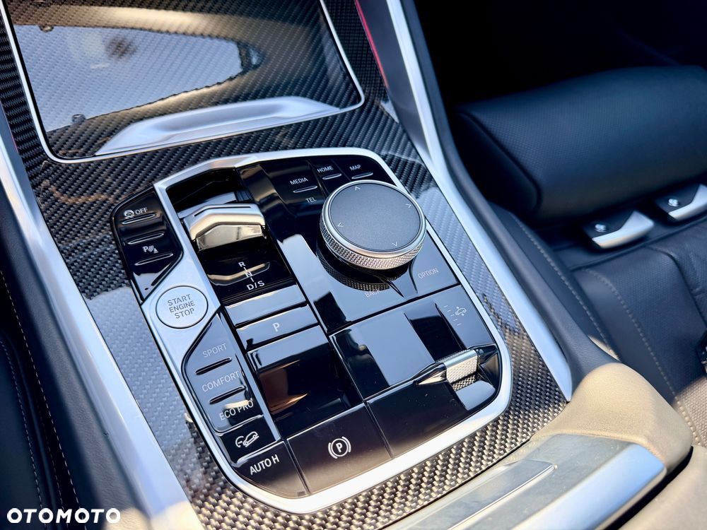 BMW X6 xDrive40d - 28