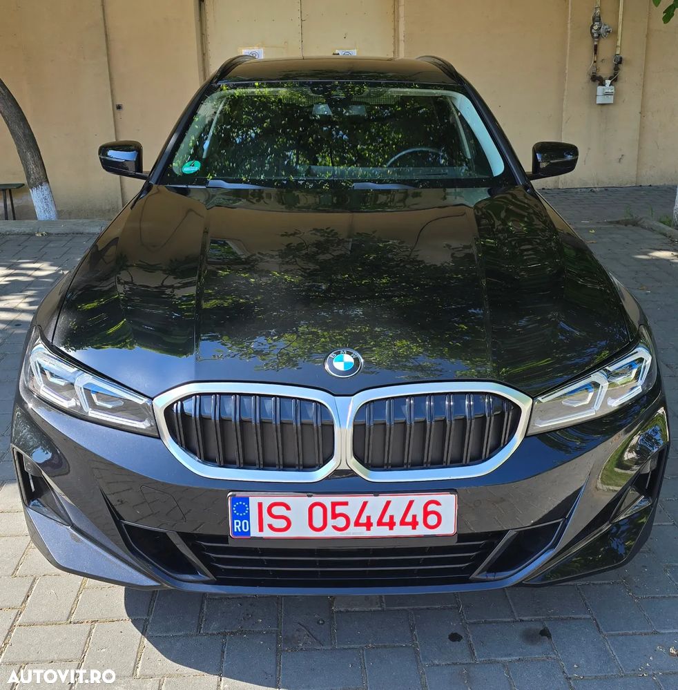BMW Seria 3 318i Touring Aut. Advantage