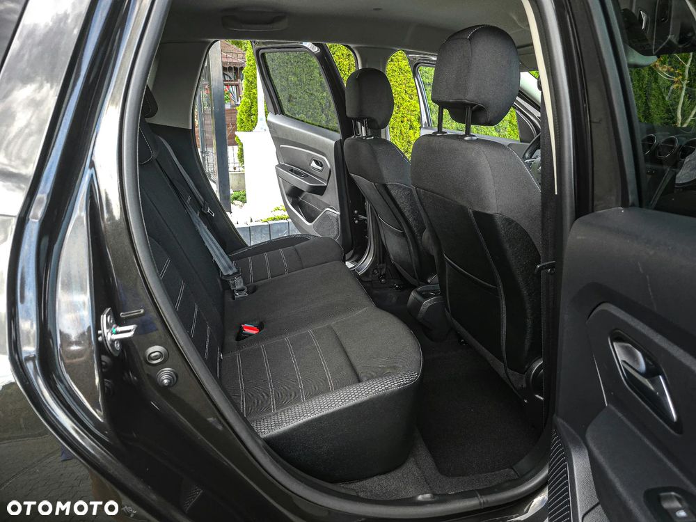 Dacia Duster 1.6 SCe Prestige - 22