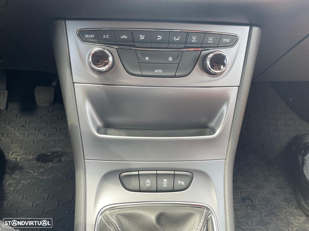 Opel Astra Sports Tourer 1.6 CDTI Business Edition S/S - 36