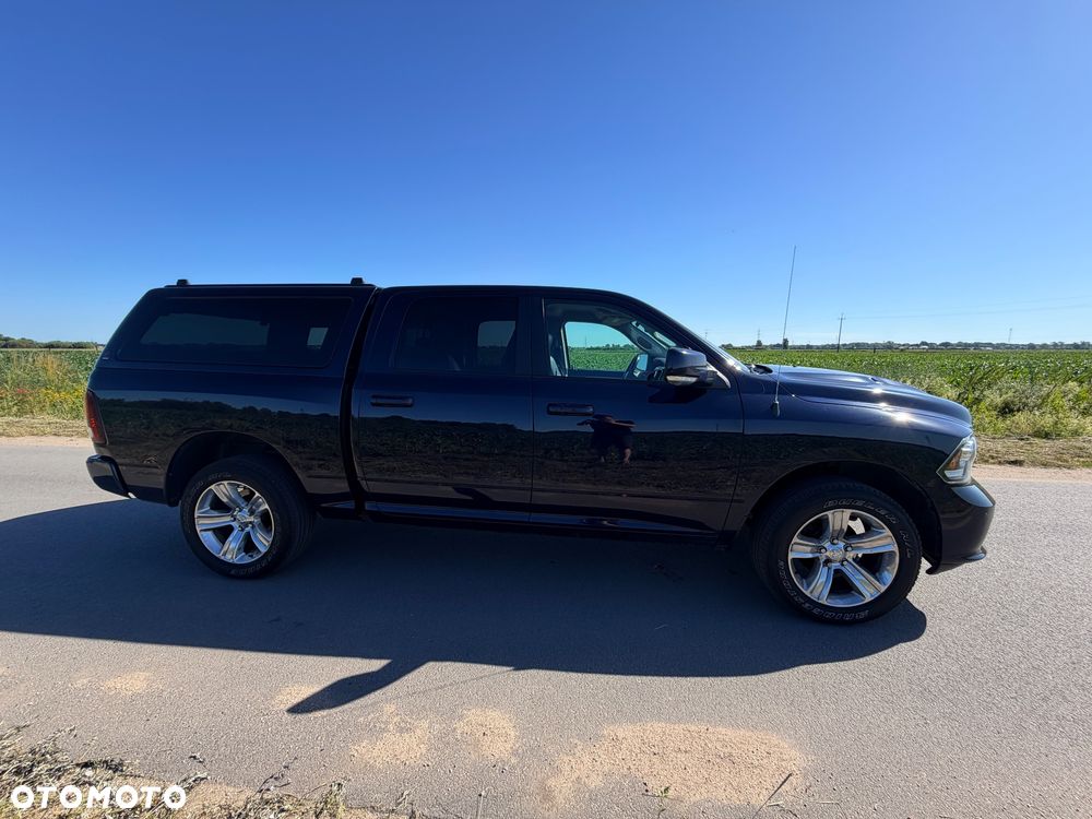 RAM 1500 Crew Cab MB Sport - 2
