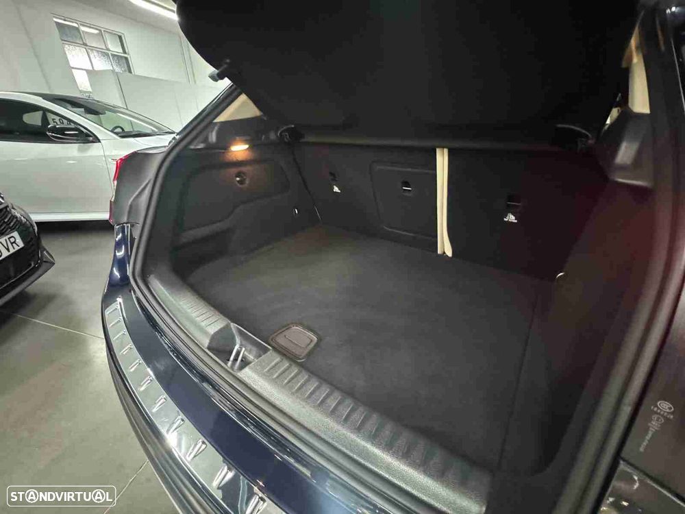 Mercedes-Benz GLA 200 CDi Urban Aut. - 19