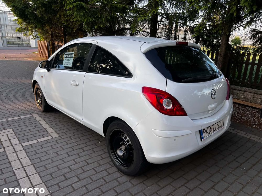 Opel Corsa - 3