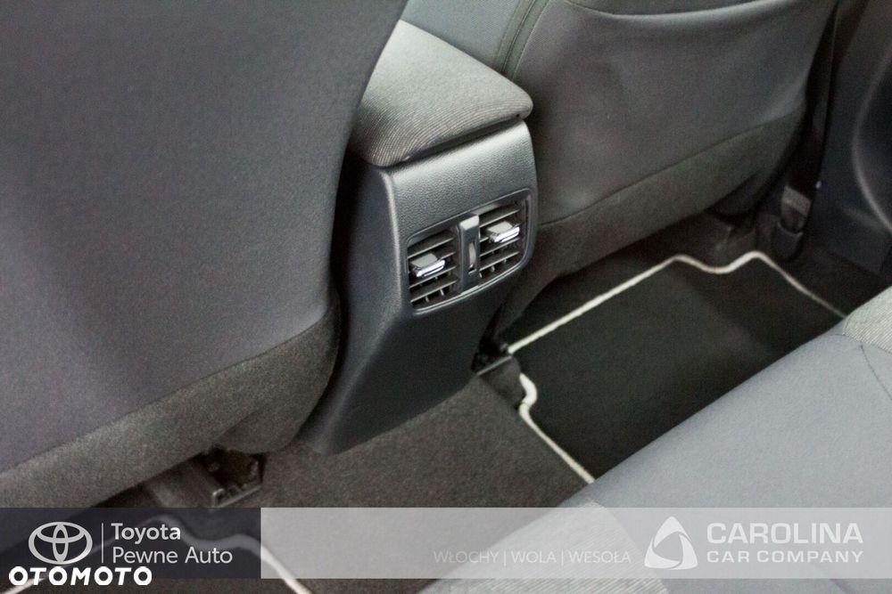 Toyota Corolla 1.8 Hybrid Comfort - 8