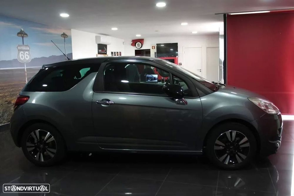 Citroën DS3 1.6 HDi Airdream So Chic - 2