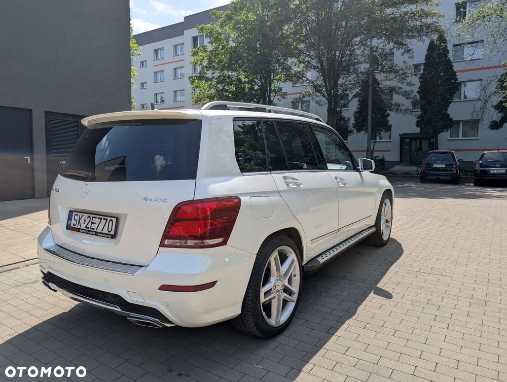Mercedes-Benz GLK 350 4-Matic - 3