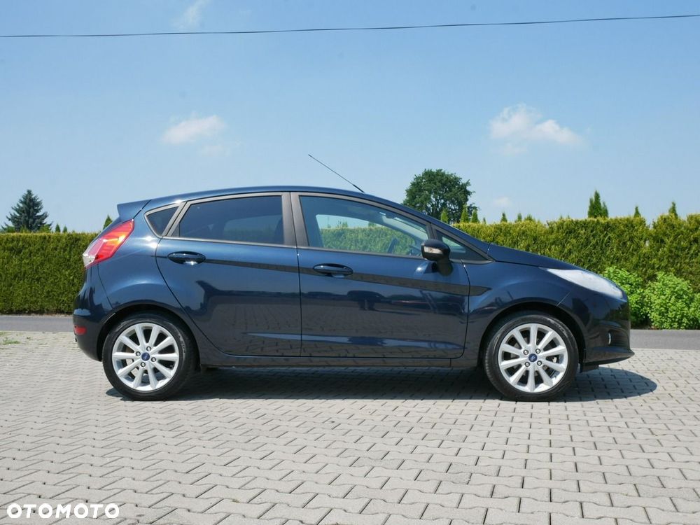 Ford Fiesta 1.0 Celebration - 12