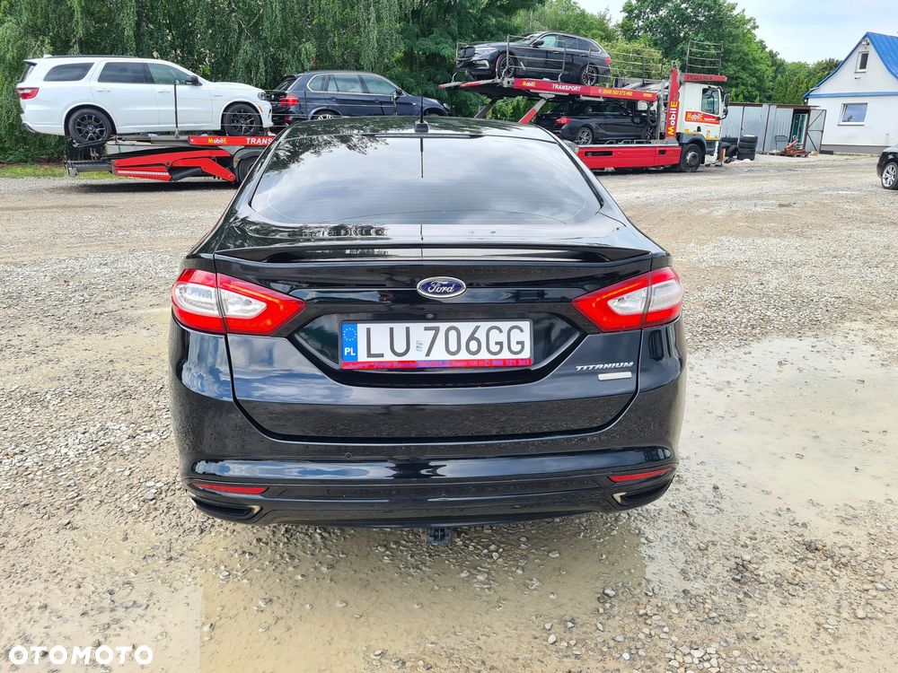 Ford Fusion - 7