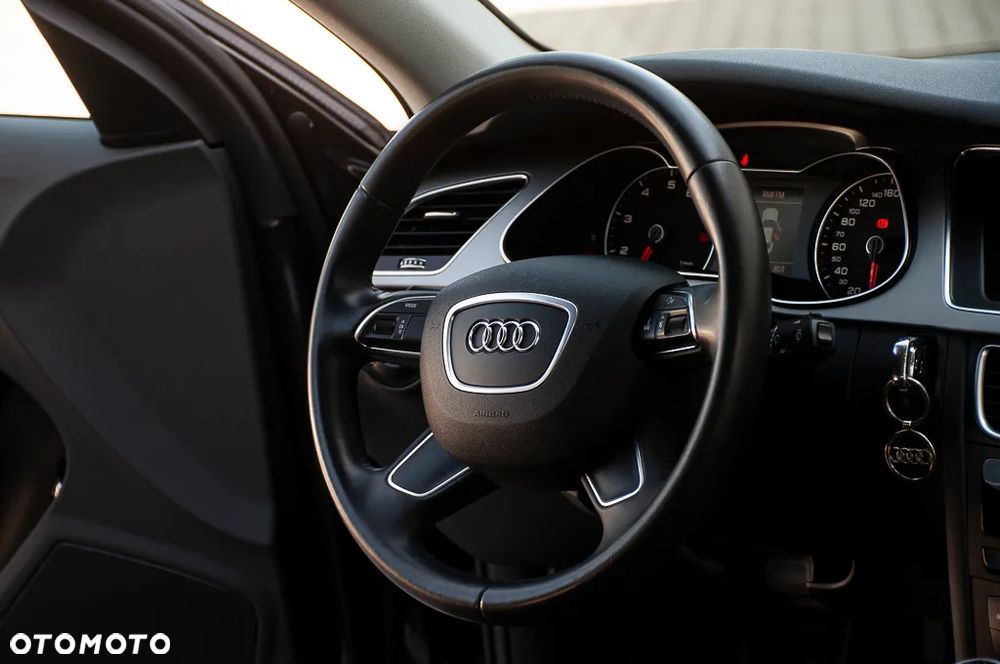 Audi A4 Limousine 1.8 TFSI Ambiente - 30