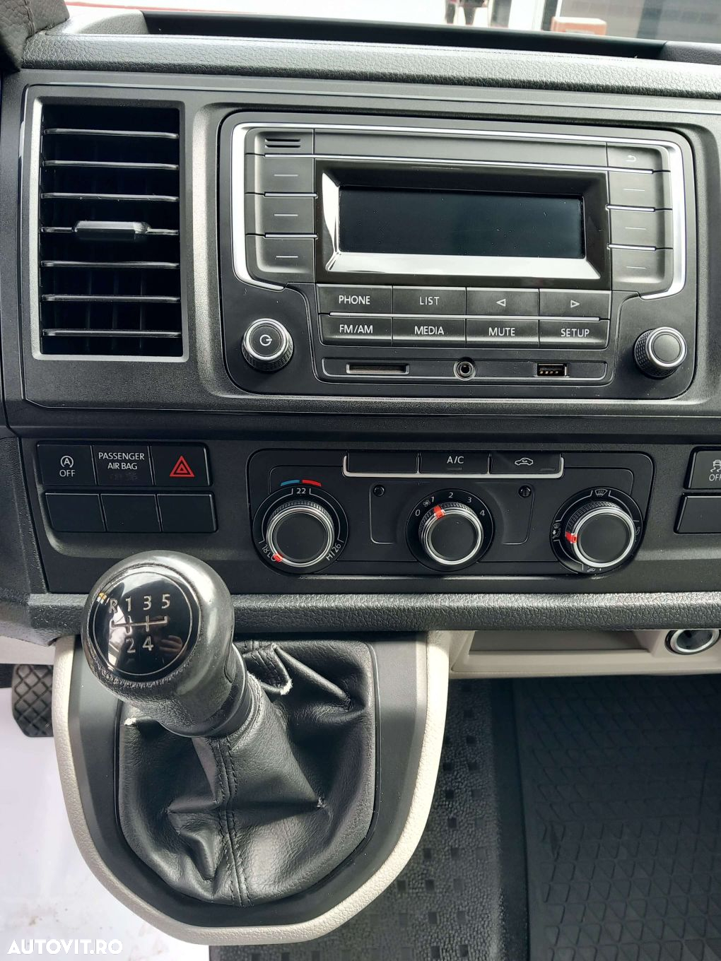 Volkswagen TRANSPORTER - 12