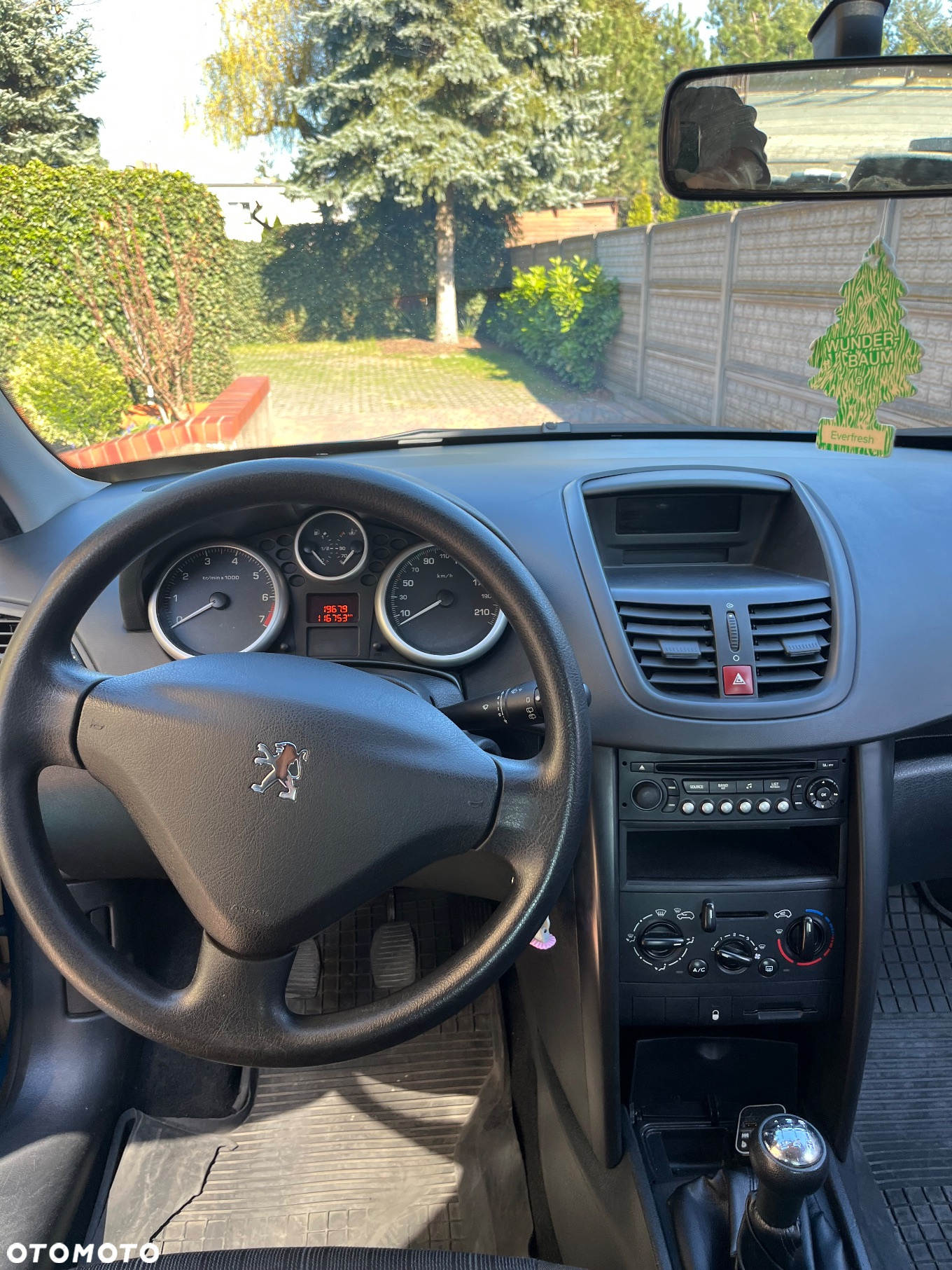 Peugeot 207 - 9