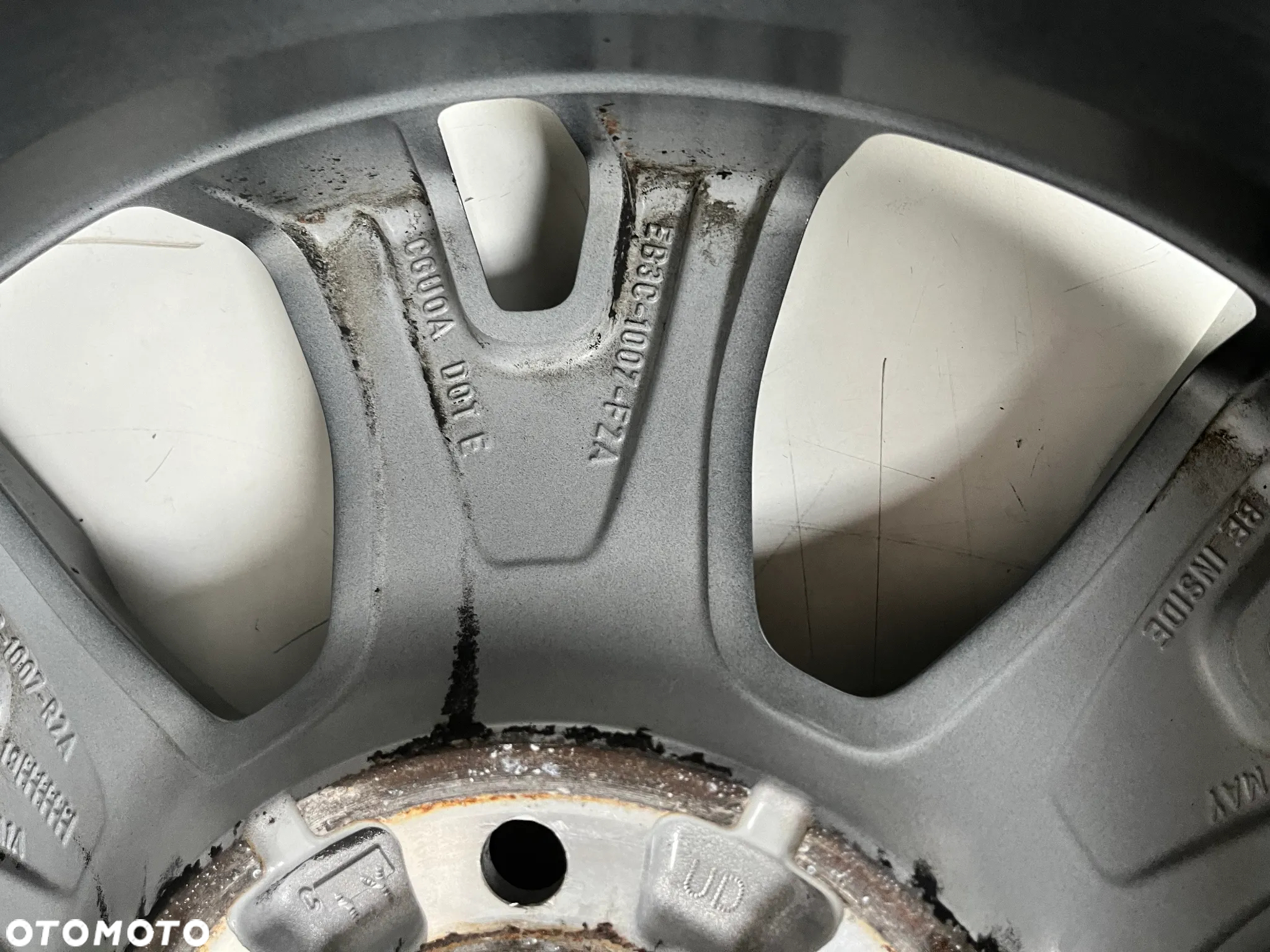 FELGI ALUMINIOWE EB3C-1007-F2A 8J R18  6x139,7 ET55 FORD RANGER DK WILDTRAK - 8