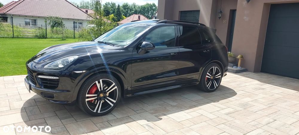 Porsche Cayenne - 3
