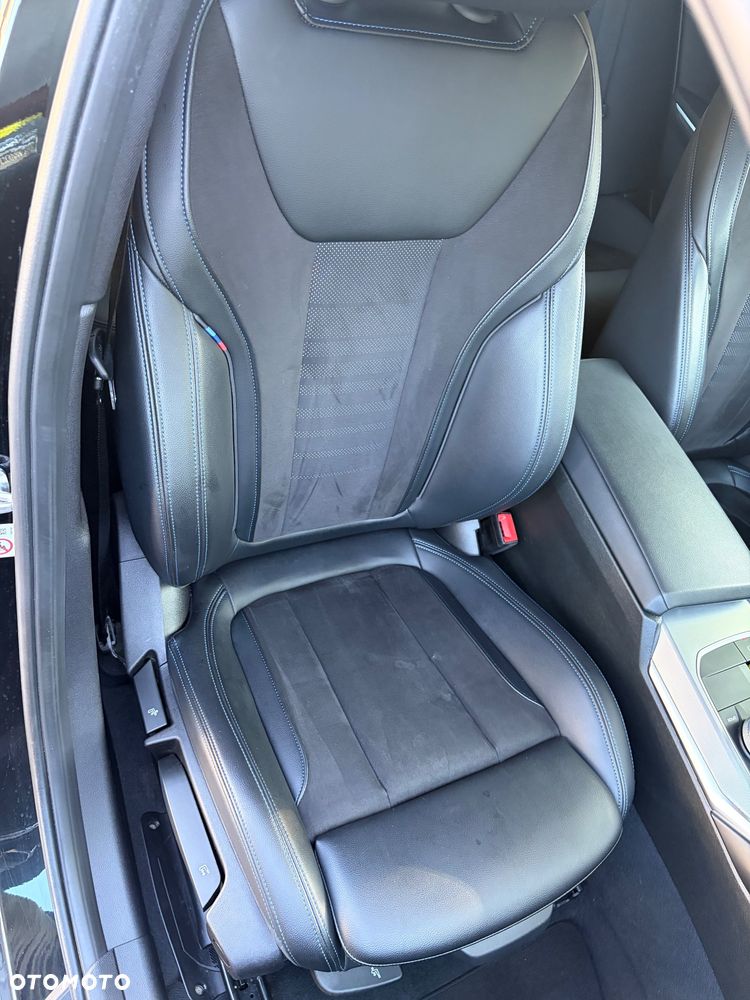 BMW Seria 3 320d xDrive mHEV M Sport sport - 24