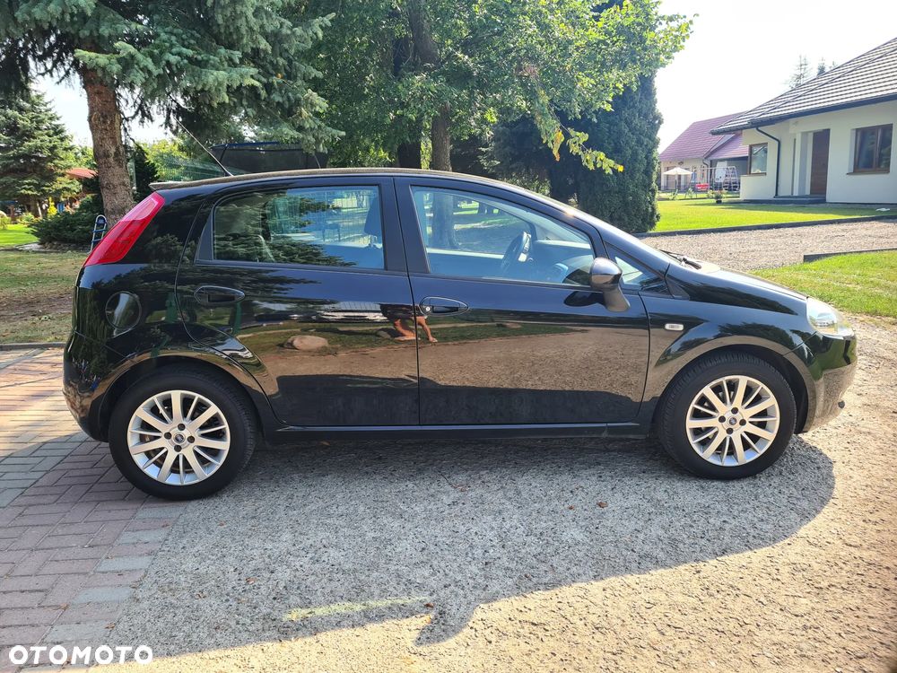 Fiat Punto 1.4 16V Dynamic - 6