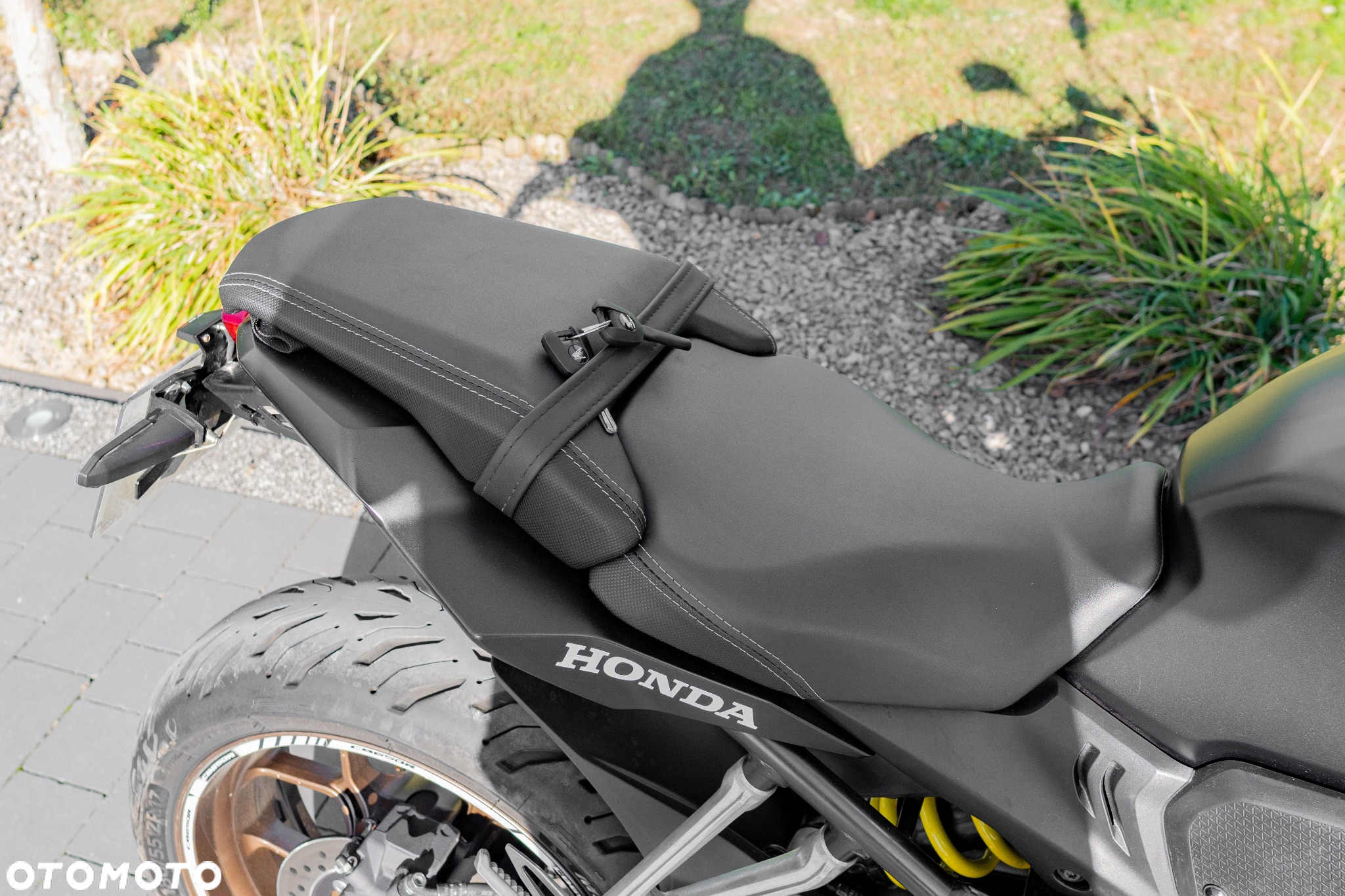 Honda CB - 21
