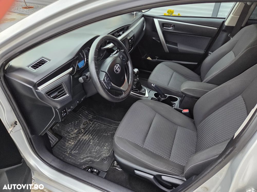 Toyota Corolla 1.6 Valvematic Luna - 8