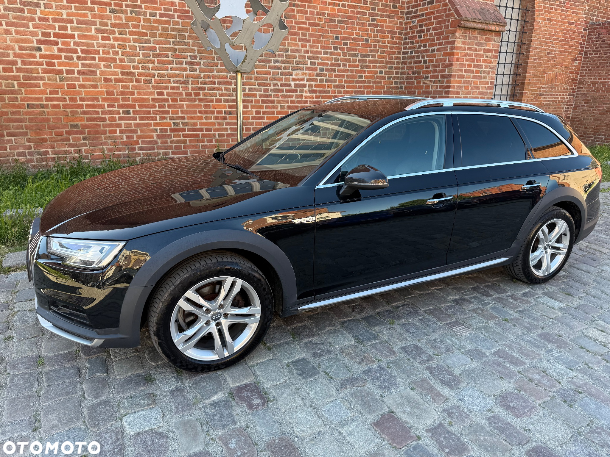 Audi A4 Allroad quattro 2.0 TDI S tronic - 19