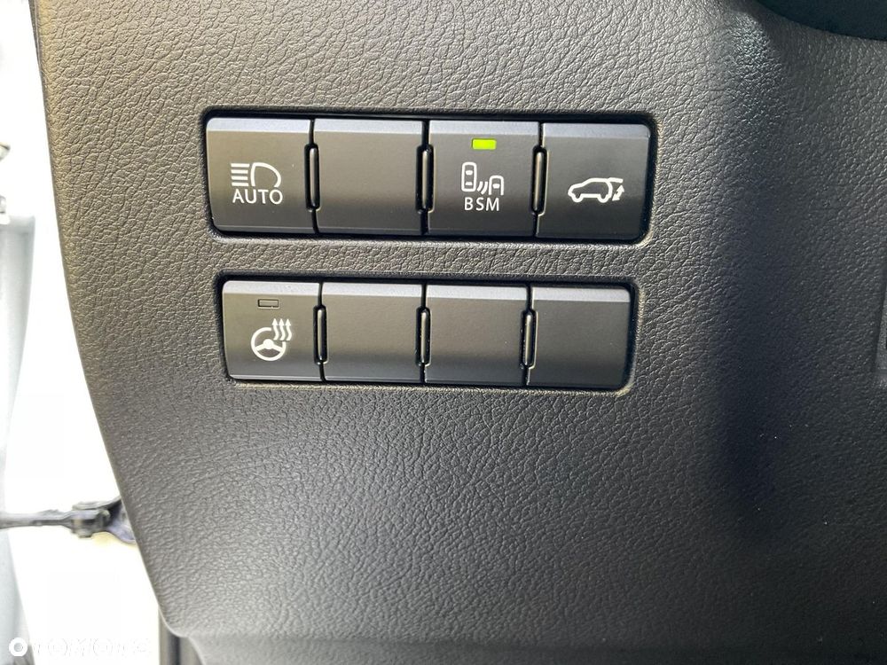 Lexus NX 300h F Sport AWD - 27