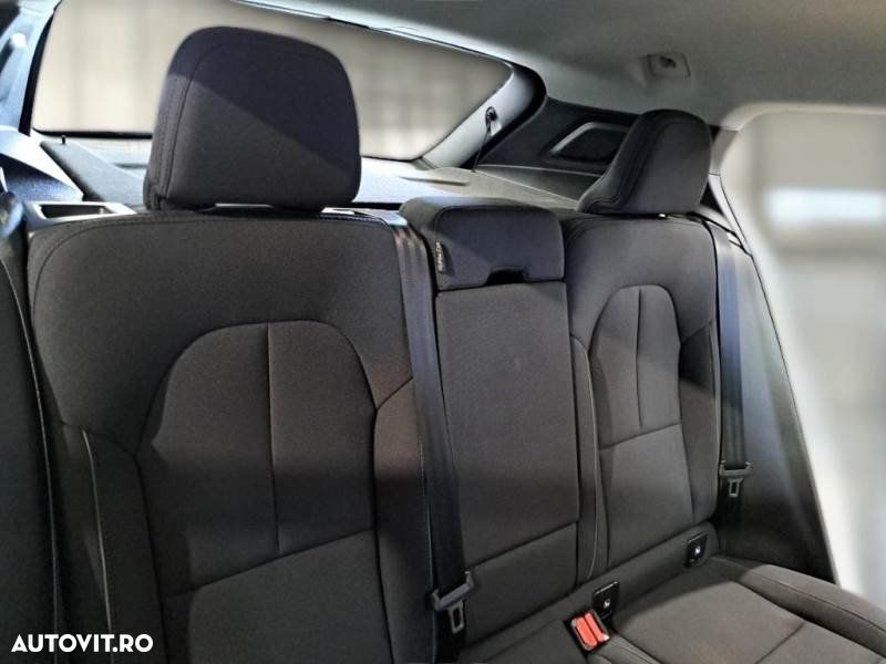 Volvo XC 40 T5 Recharge DKG Inscription Expression - 9