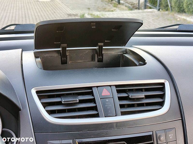 Suzuki Swift 1.2 Premium - 17