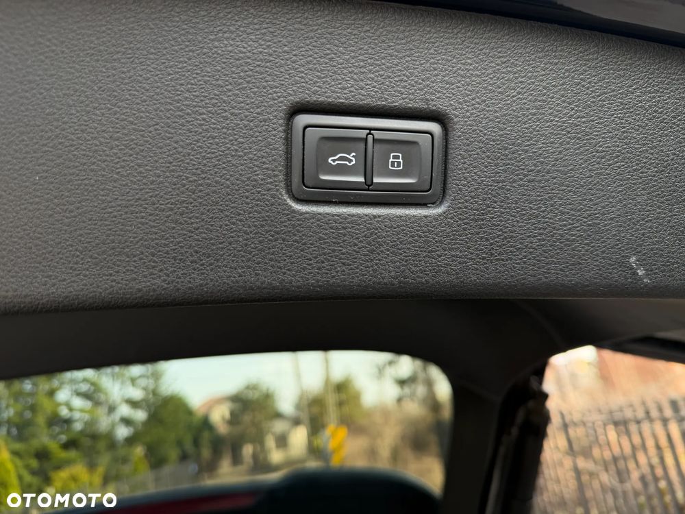 Audi Q5 Sportback 40 TDI mHEV Quattro Advanced S tronic - 36