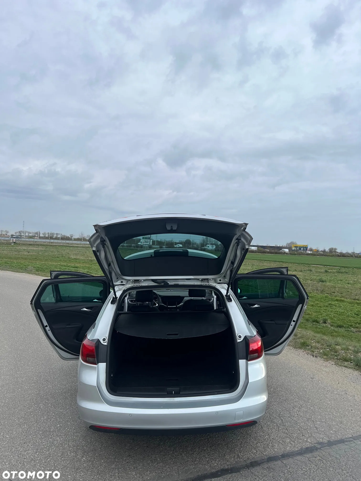 Opel Astra 1.6 CDTI Sports Tourer Active - 8