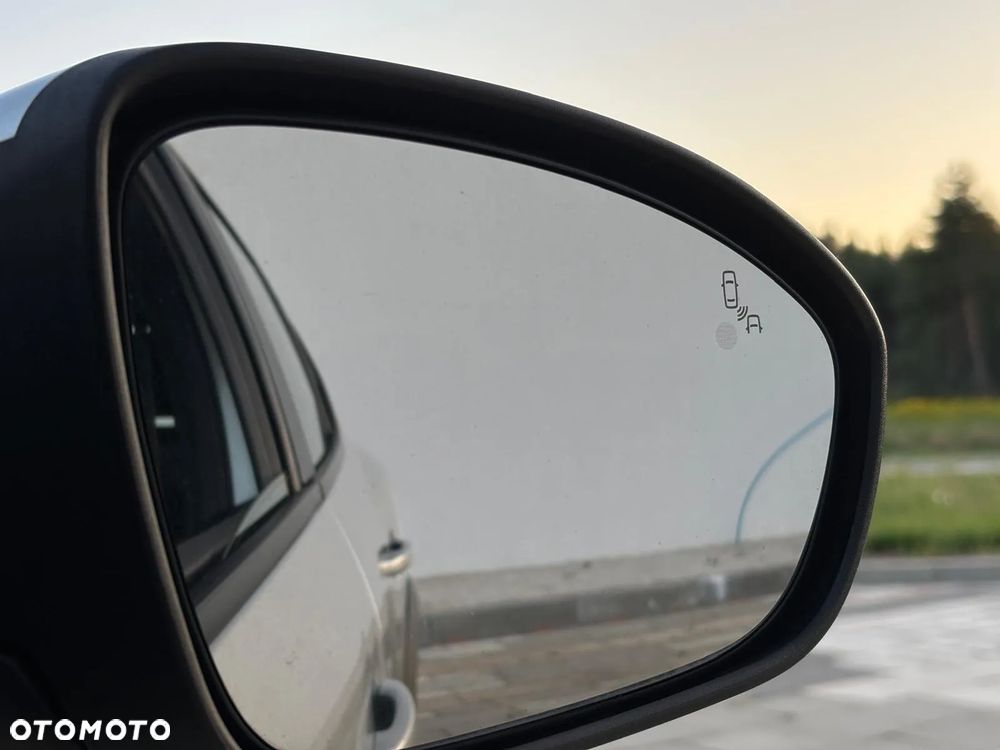 Dacia Sandero TCe 90 CVT Journey - 10