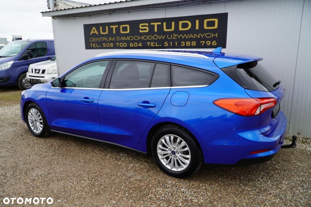 Ford Focus - 35