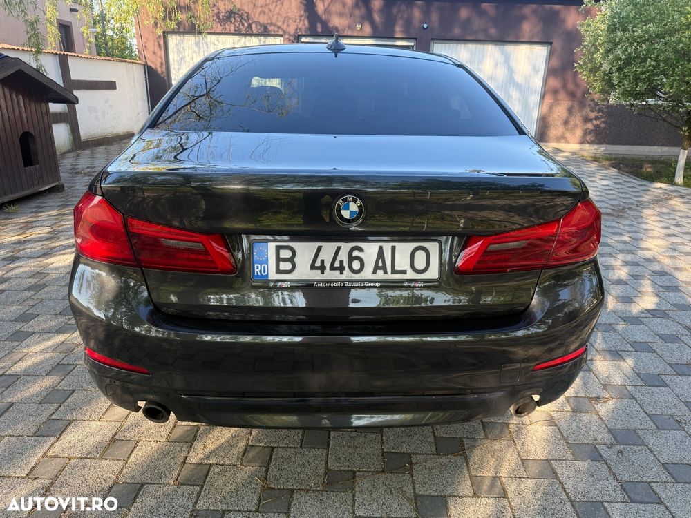 BMW Seria 5 530d Aut. Sport Line - 4