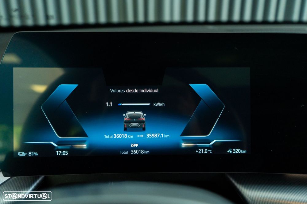 BMW iX2 eDrive20 Pack Desportivo M Pro - 14