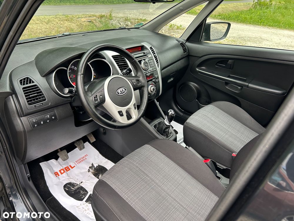 Kia Venga 1.6 CRDi 128 Business Line - 7