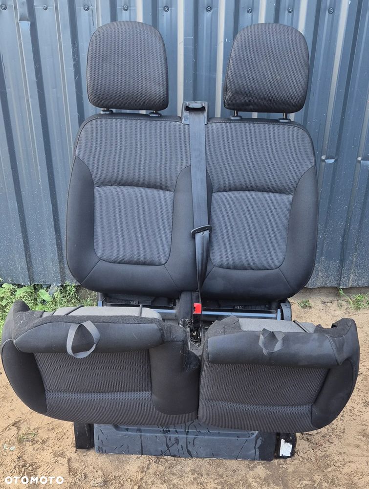 Fotel Dwójka Pasażera Otwierany Renault Trafic III LIFT IV 2021r - 2