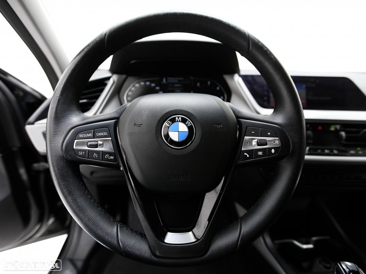 BMW 116 d Auto - 16