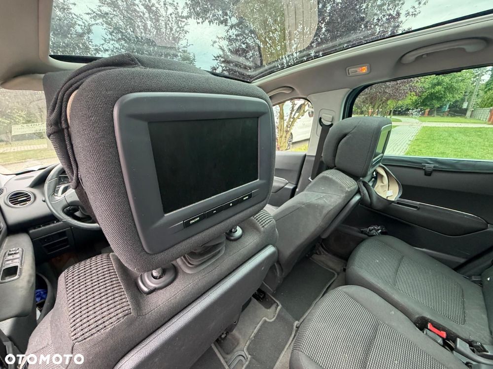 Peugeot 5008 - 14