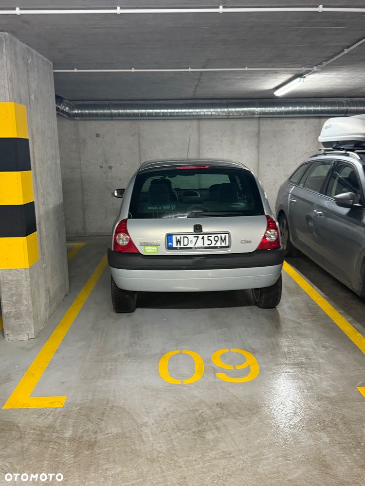 Renault Clio 1.4i RT - 6