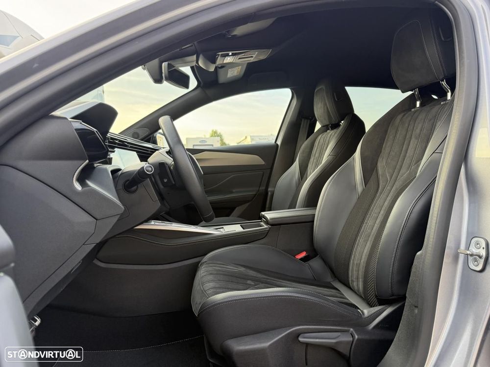 Peugeot 308 1.2 PureTech GT EAT8 - 25