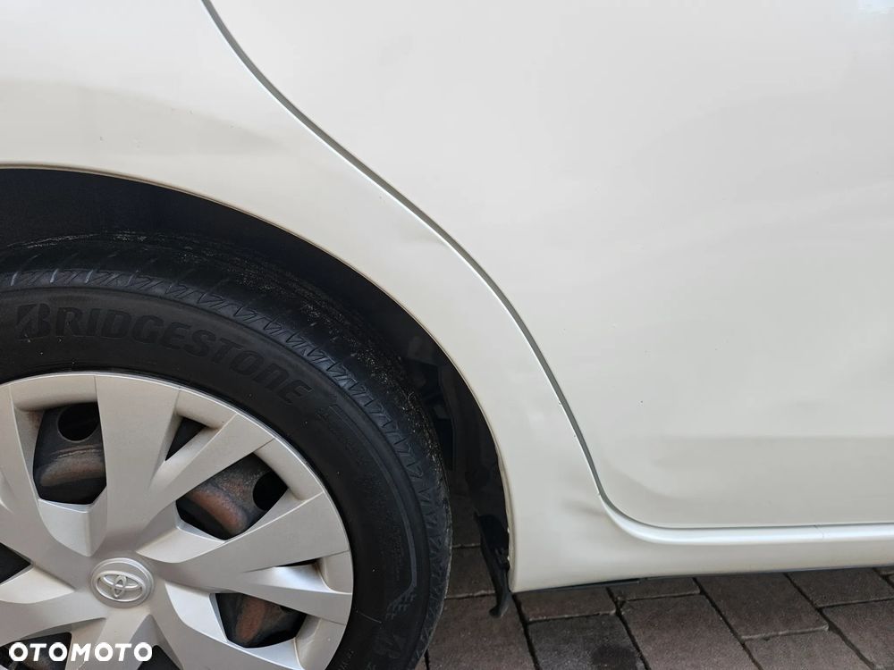 Toyota Yaris Hybrid 1.5 VVT-i Club - 34