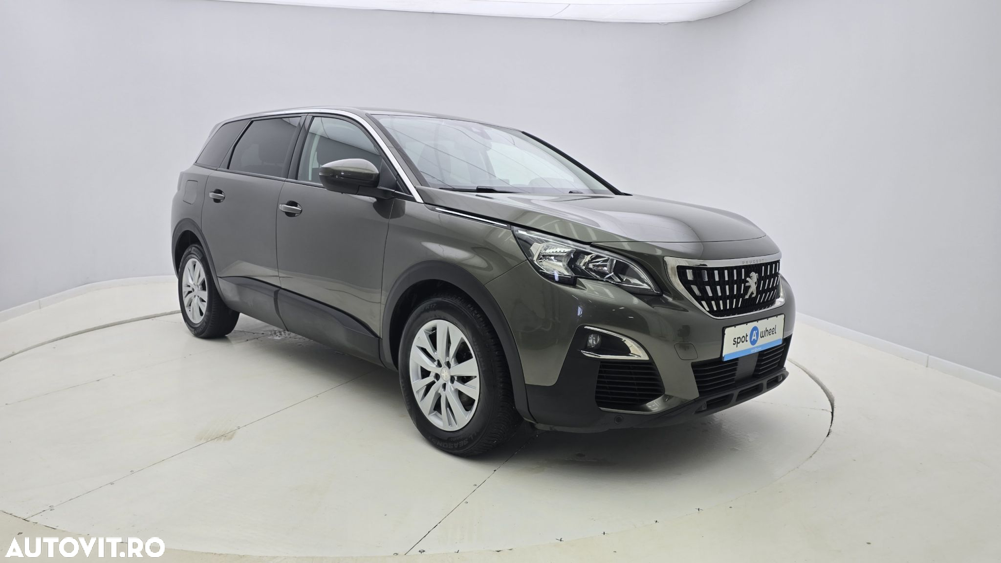 Peugeot 5008 - 4
