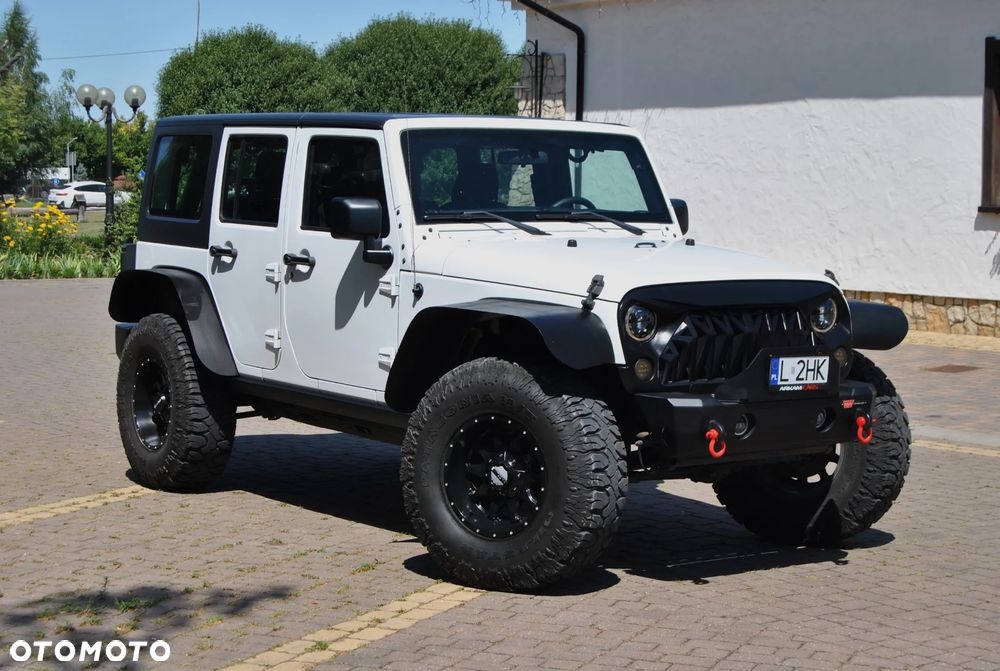 Jeep Wrangler - 2