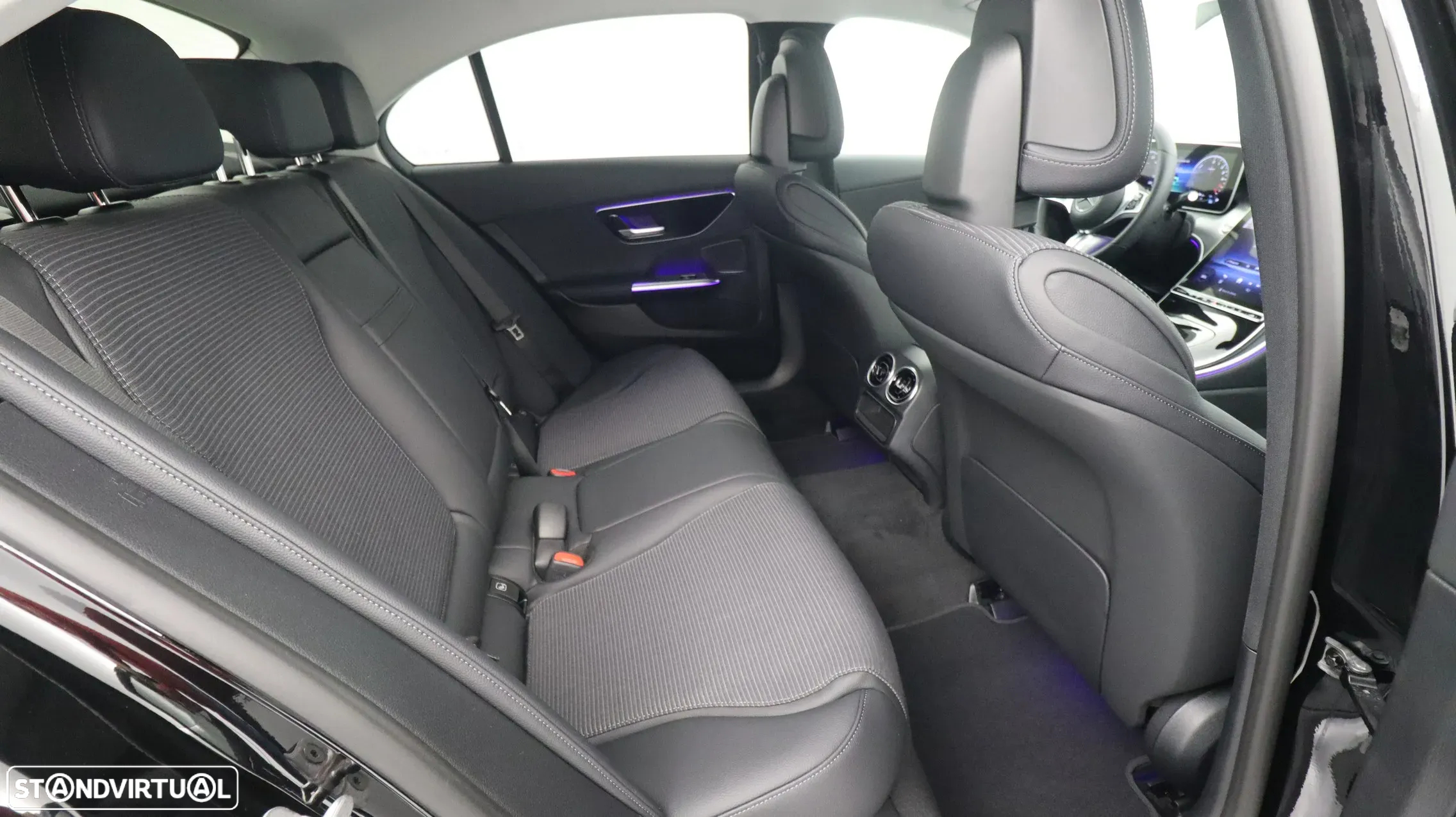 Mercedes-Benz C 300 de Avantgarde - 27
