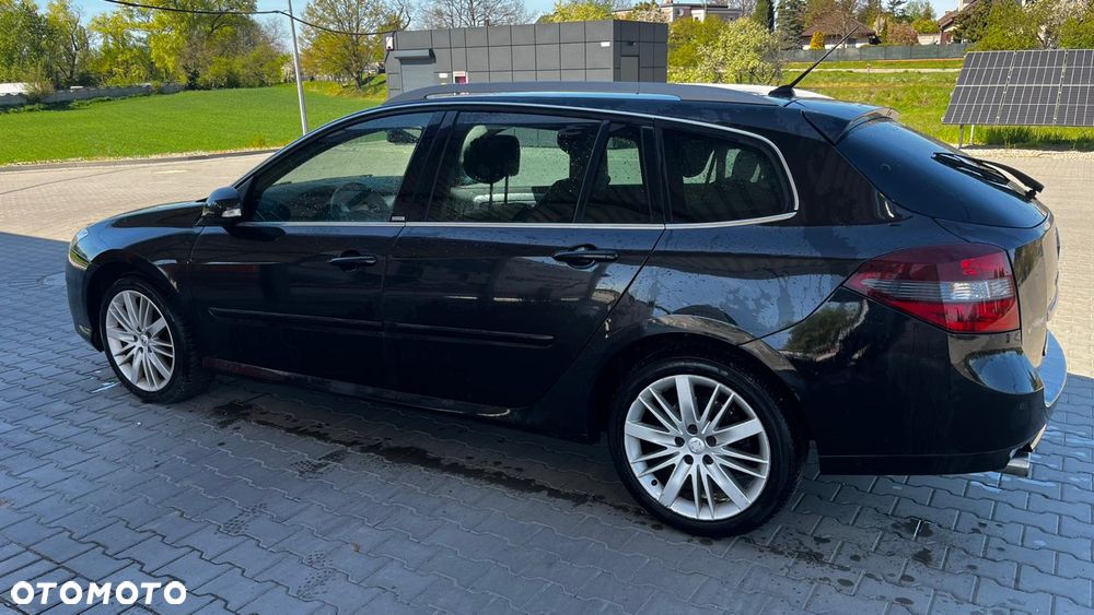 Renault Laguna 2.0 DCi FAP GT - 19