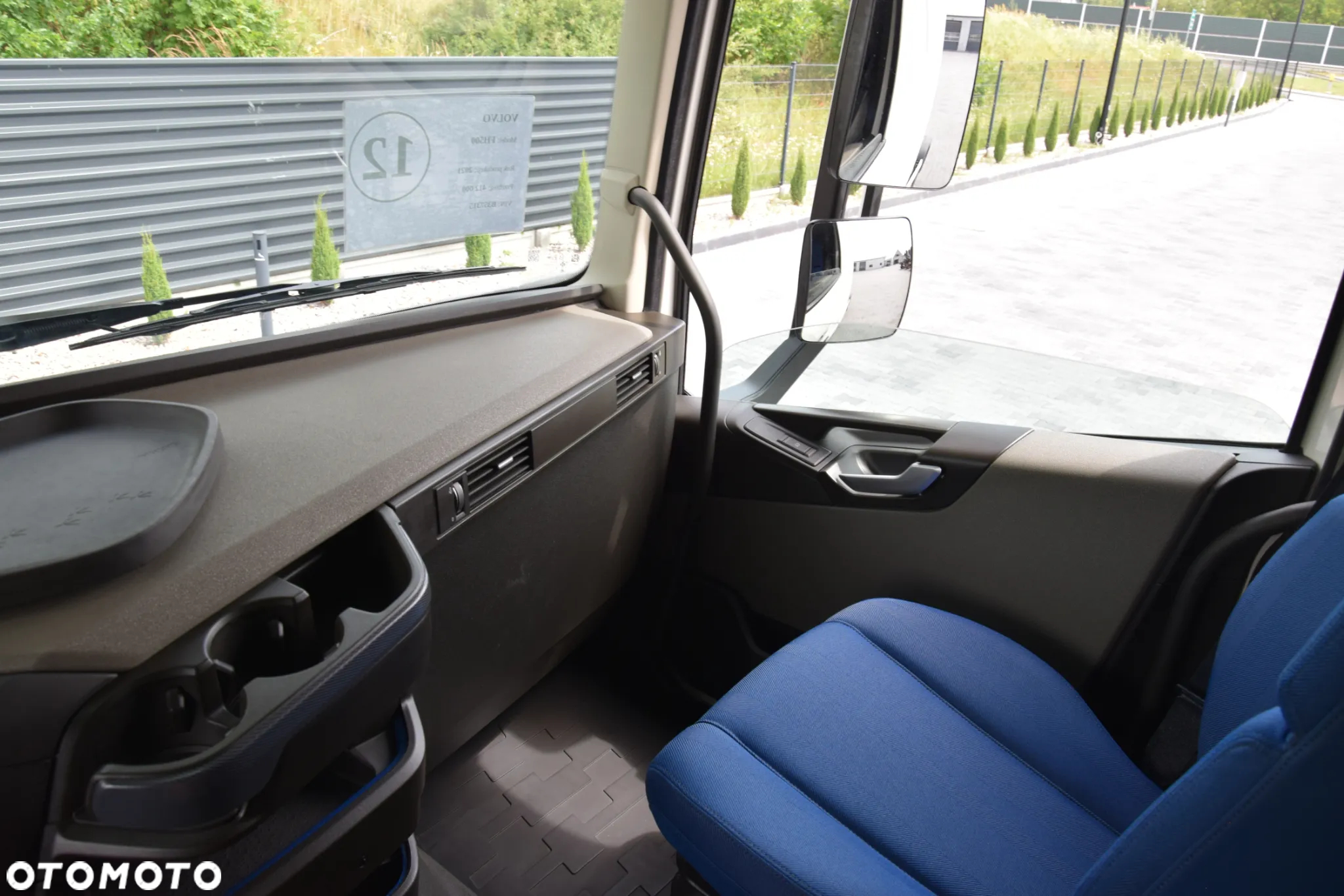 Volvo FH500 / EURO 6 / NOWY MODEL / KLIMATYZACJA POSTOJOWA / ACC / LEDY / 2 ZBIORNIKI PALIWA / FULL SPILERY / SERWISOWANY / SPROWADZONY - 28