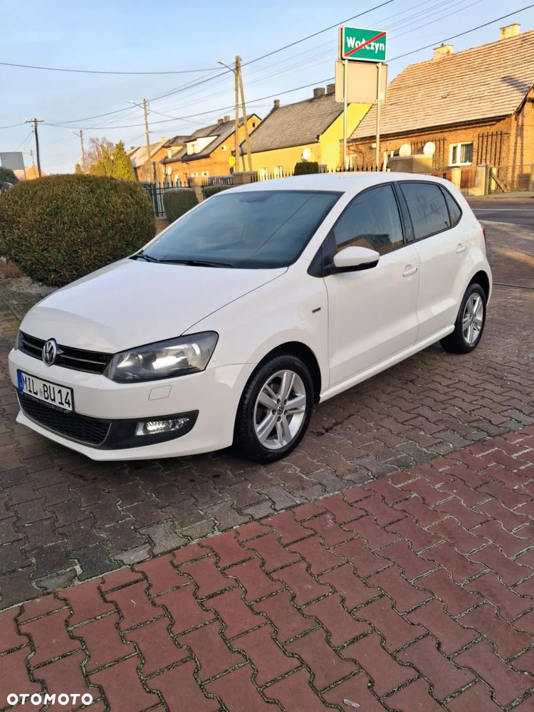 Volkswagen Polo - 2