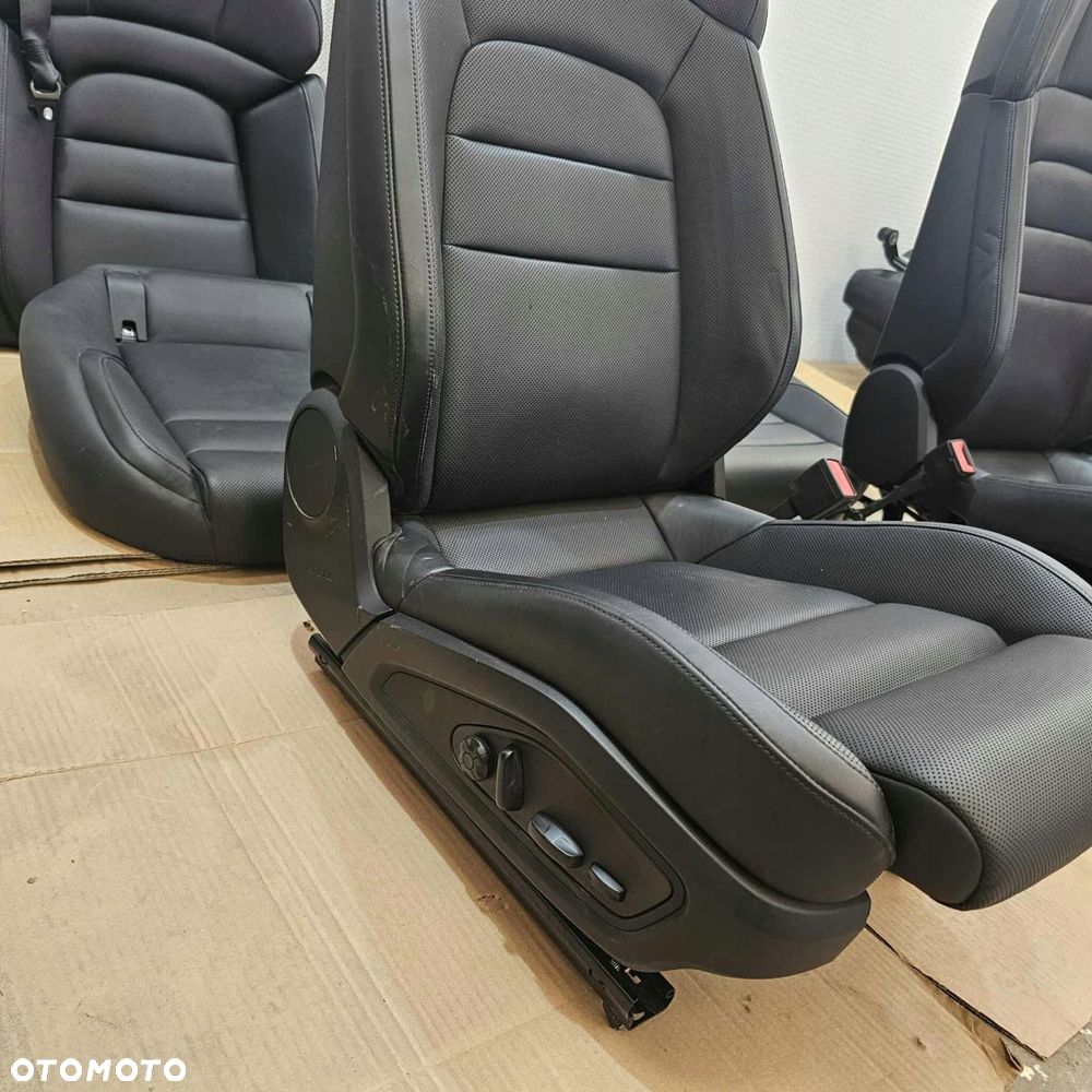 porsche taycan 9j1 fotele siedzenie kanapa wnętrze boczki podłokietnik - 6