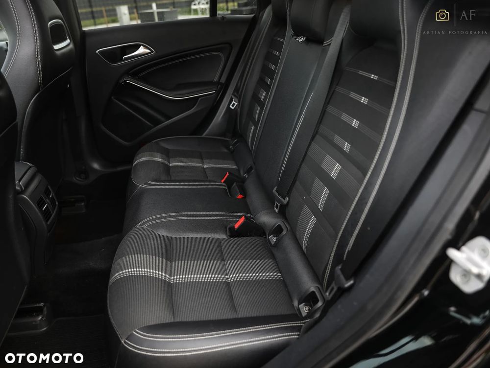 Mercedes-Benz CLA 200 (CDI) d 7G-DCT - 22