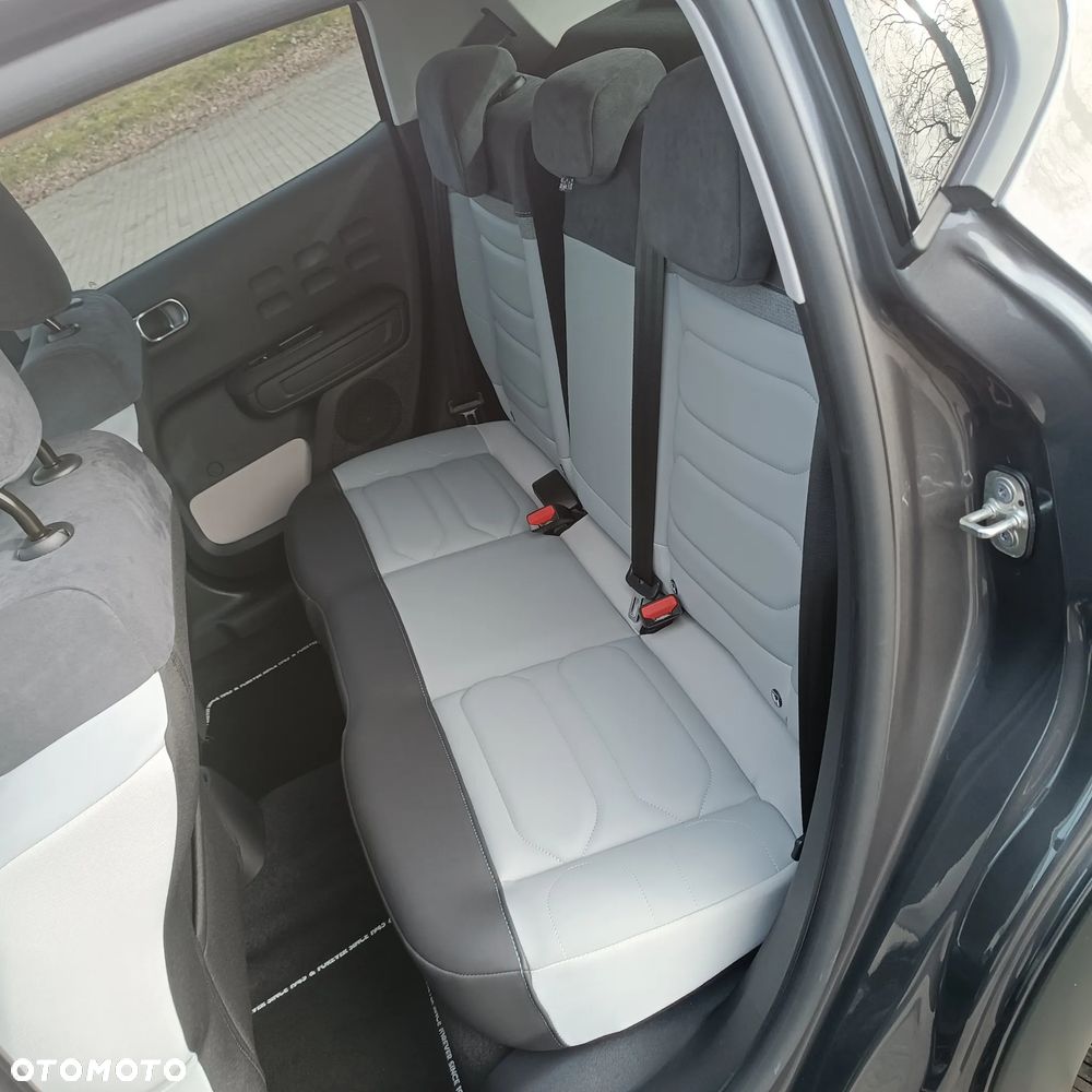 Citroën C3 1.2 PureTech Elle S&S EAT6 - 21